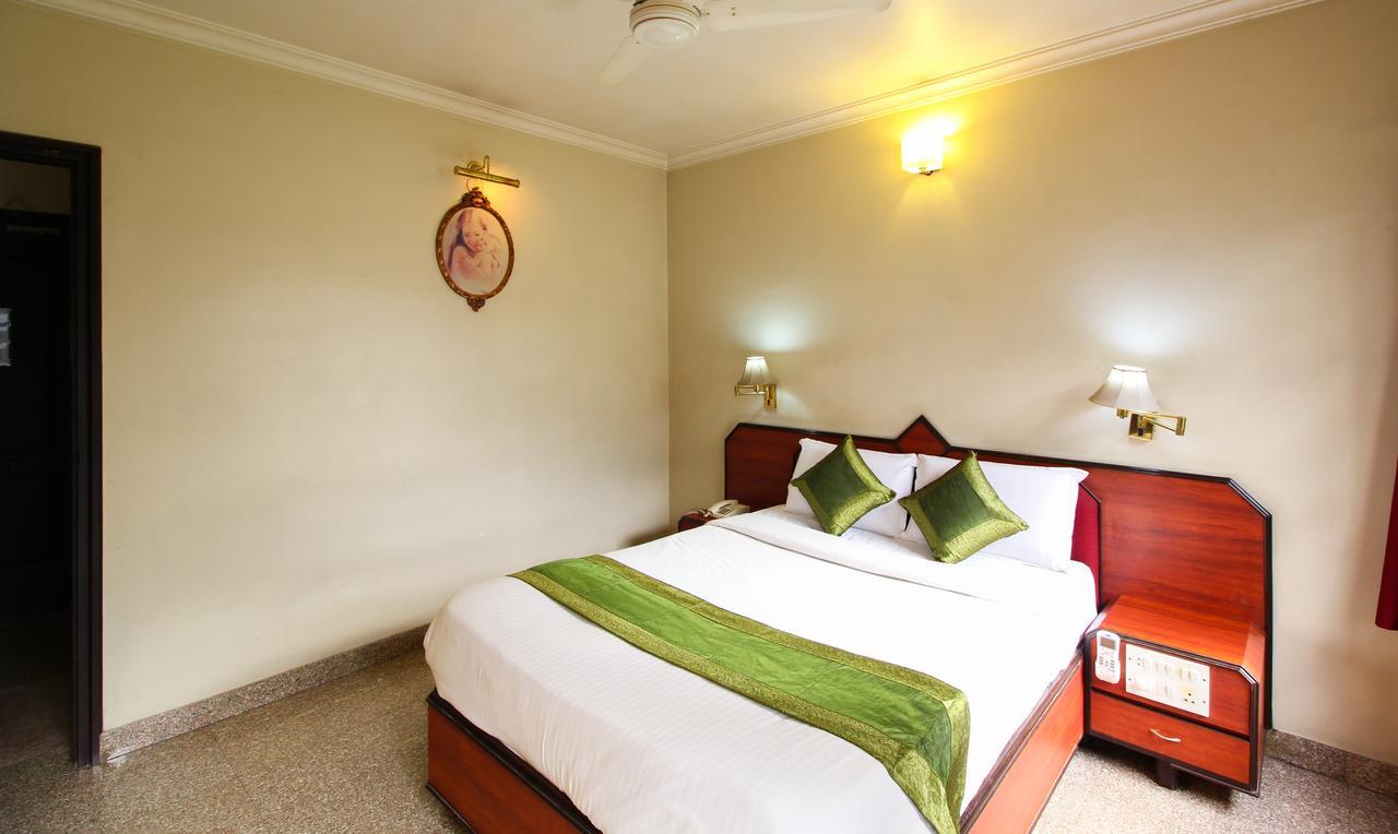Treebo Trend Royal Inn Mysore Exterior foto