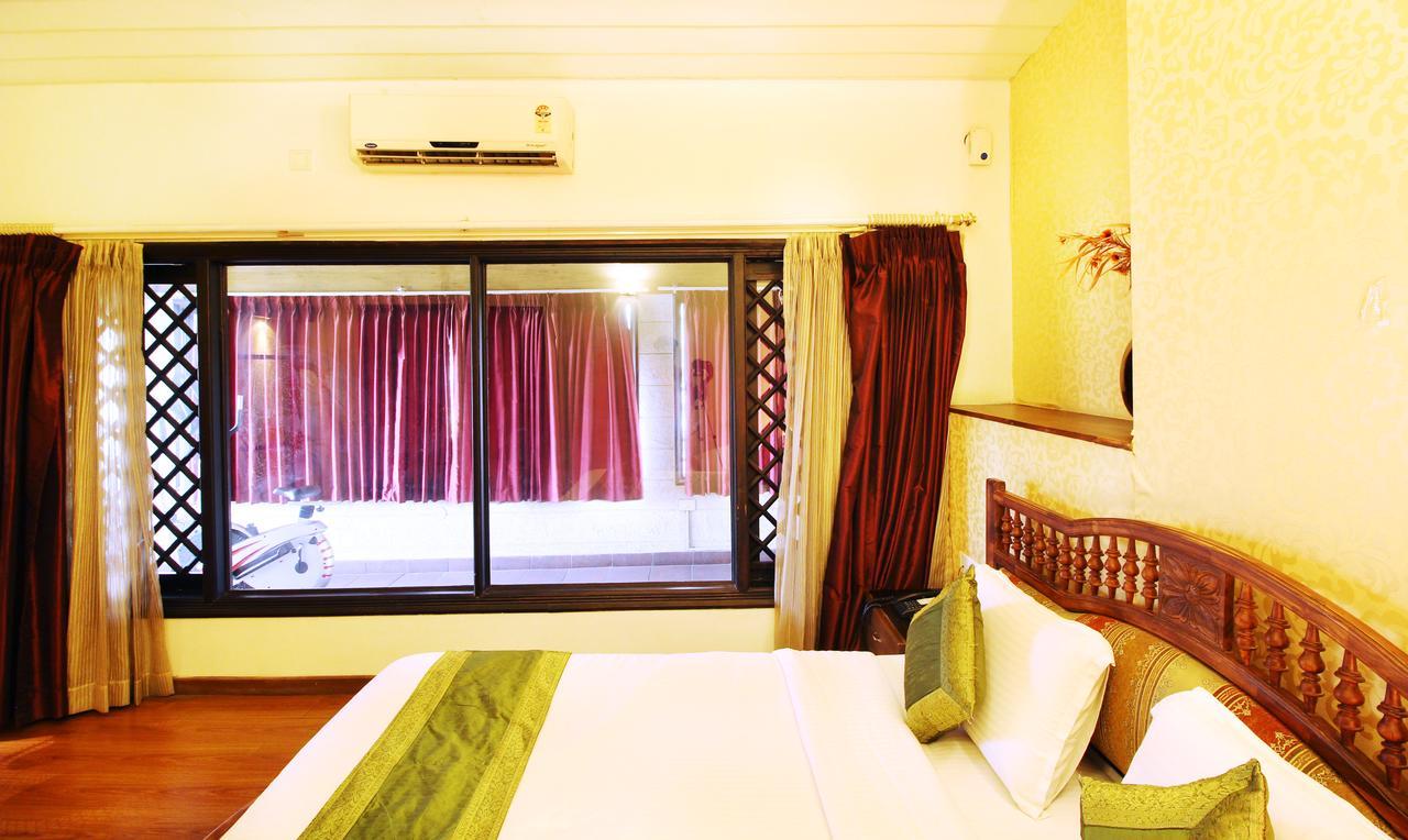 Treebo Trend Royal Inn Mysore Exterior foto