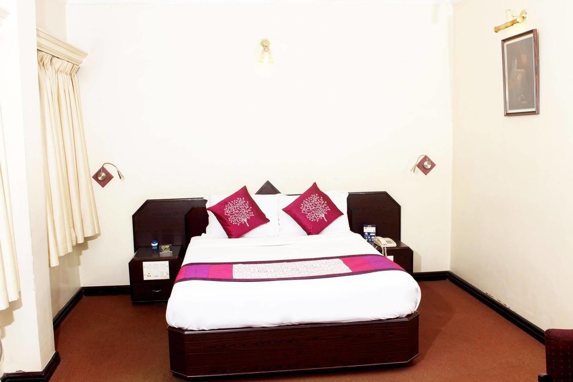 Treebo Trend Royal Inn Mysore Exterior foto